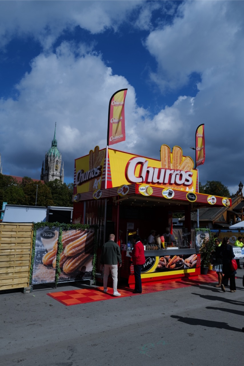 Churros-Stand von Feinkost Winter auf dem Oktoberfest